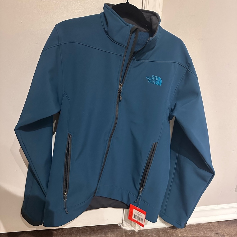 The North Face Cheroot Soft Shell Performance Jacket Monterey Blue